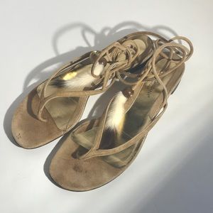 Dolce & Gabbana thong tie up suede sandals 7.5